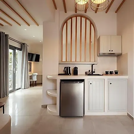 Galaria Serenity Hotel 4*